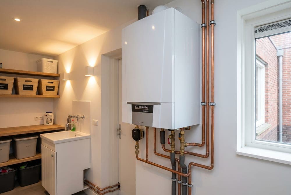 CV-ketel installatie in een woning